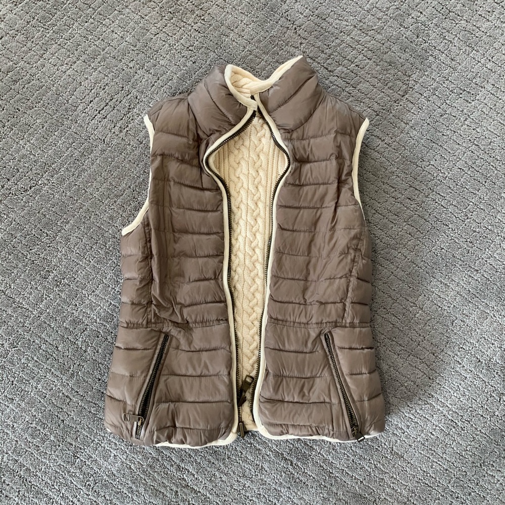 Burberry goose down west